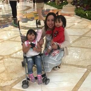 Meet your Posher, Christine